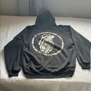 Grenade brand Black Graphic Hoodie with pocket sz XL